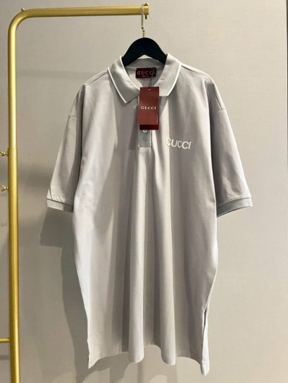 เสื้อแขนสั้น