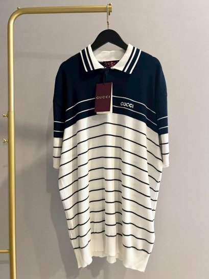 เสื้อแขนสั้น