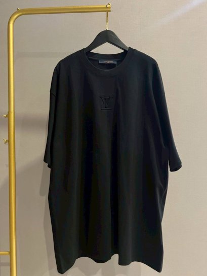 เสื้อแขนสั้น