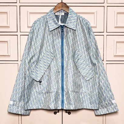 เสื้อแขนยาว