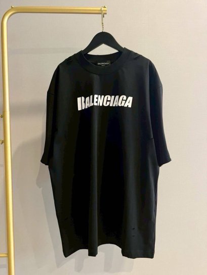 เสื้อแขนสั้น
