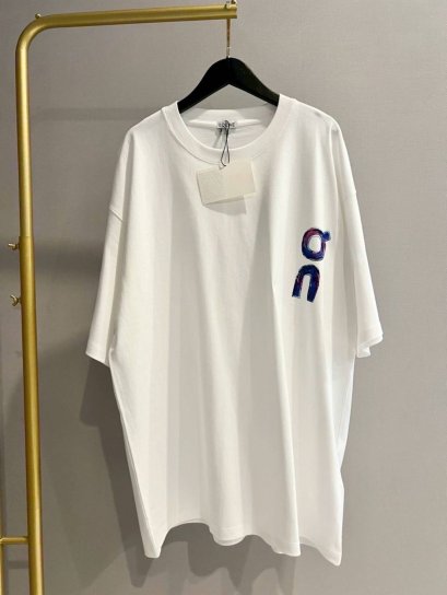 เสื้อแขนสั้น