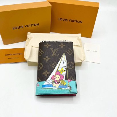 กระเป๋าพร้อมส่ง