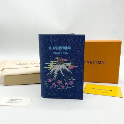 กระเป๋าพร้อมส่ง