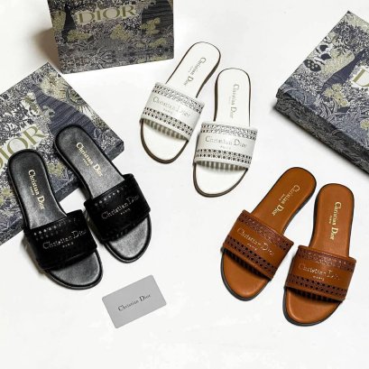 รองเท้า