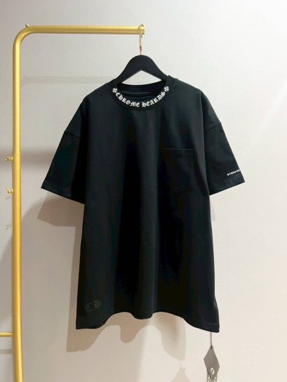 เสื้อแขนสั้น