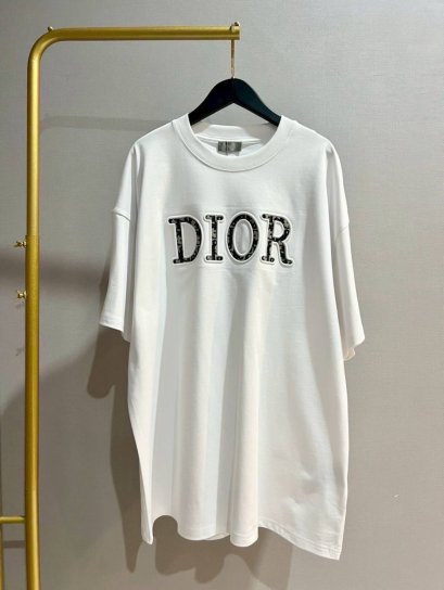 เสื้อแขนสั้น