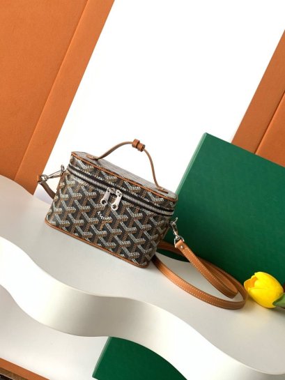 กระเป๋าพร้อมส่ง