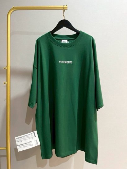 เสื้อแขนสั้น