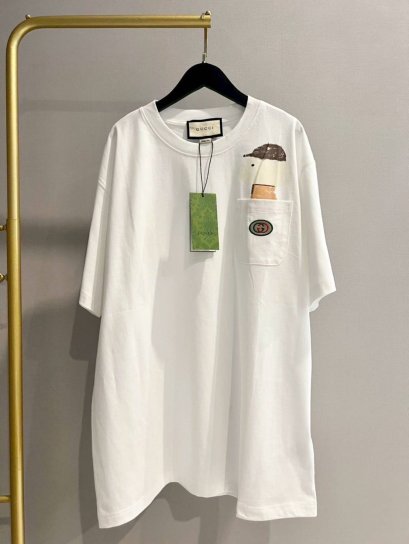 เสื้อแขนสั้น