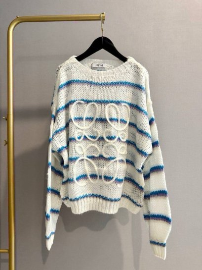 เสื้อแขนยาว