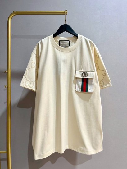 เสื้อแขนสั้น