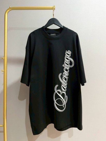 เสื้อแขนสั้น