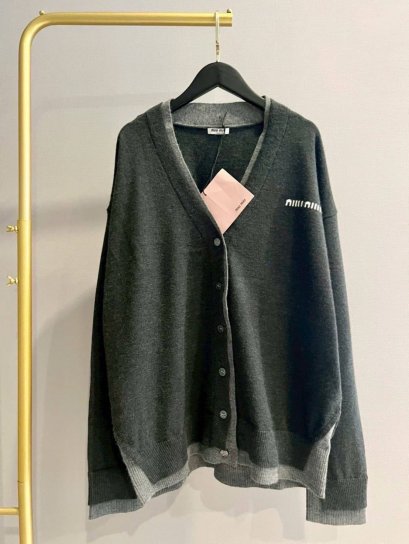 เสื้อแขนยาว