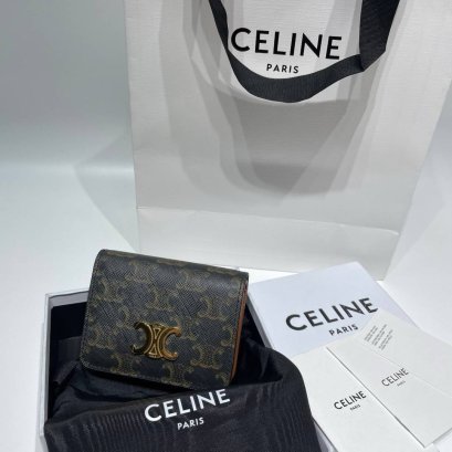 กระเป๋าพร้อมส่ง