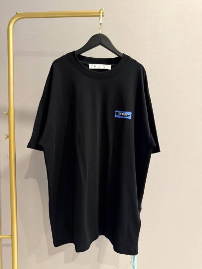 เสื้อแขนสั้น