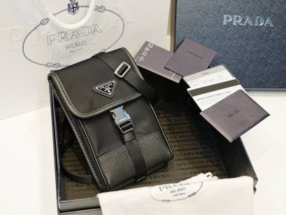 กระเป๋าพร้อมส่ง