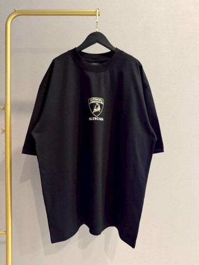 เสื้อแขนสั้น