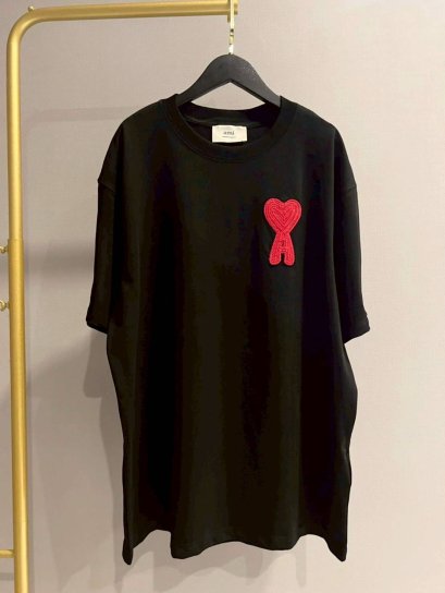 เสื้อแขนสั้น