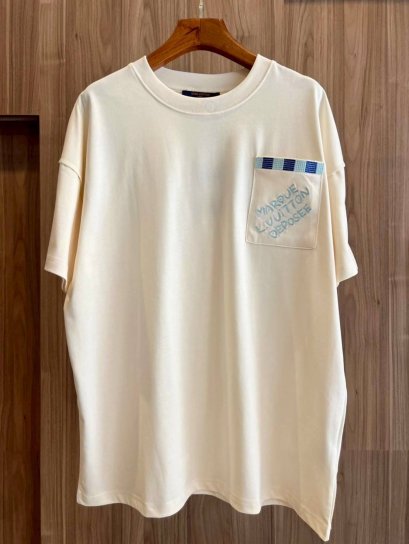 เสื้อแขนสั้น