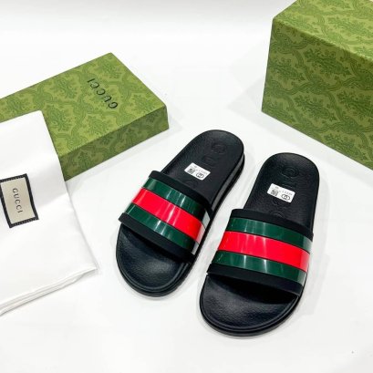 รองเท้า