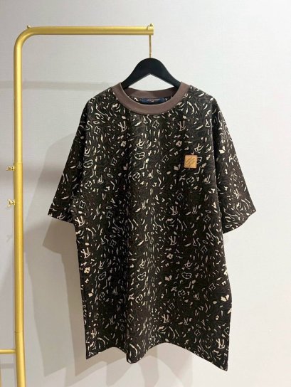 เสื้อแขนสั้น