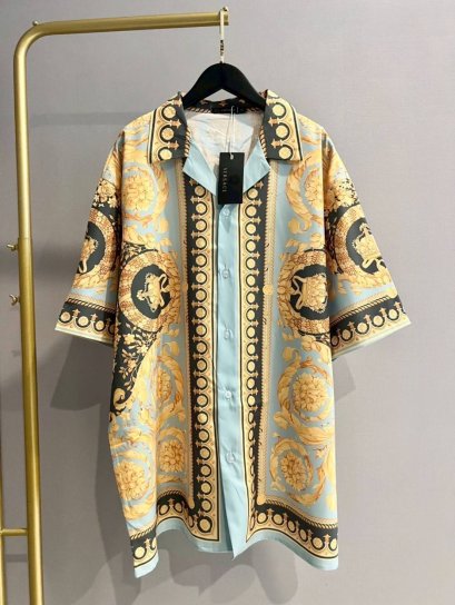 เสื้อแขนสั้น