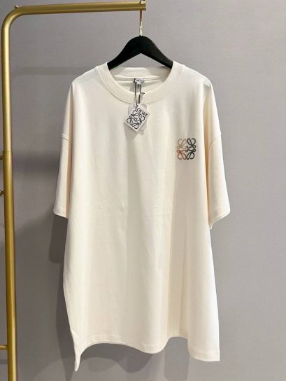 เสื้อแขนสั้น