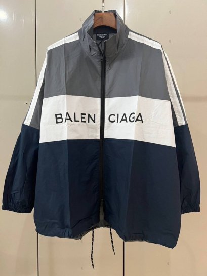 เสื้อแขนยาว