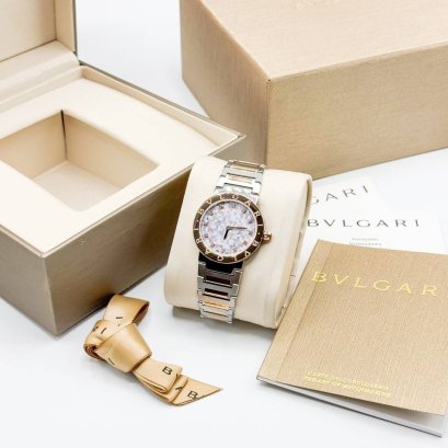 นาฬิกาพร้อมส่ง