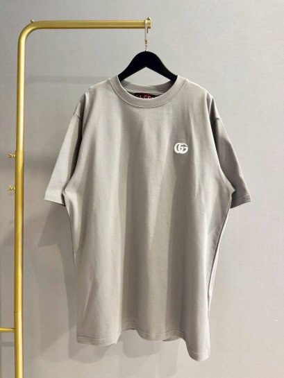 เสื้อแขนสั้น