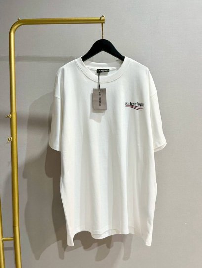 เสื้อแขนสั้น
