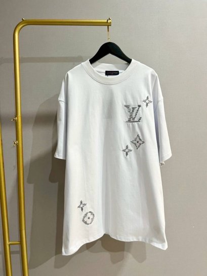 เสื้อแขนสั้น