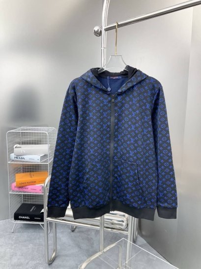 เสื้อแขนยาว