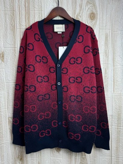 เสื้อแขนยาว