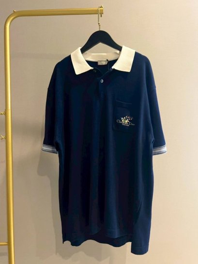 เสื้อแขนสั้น