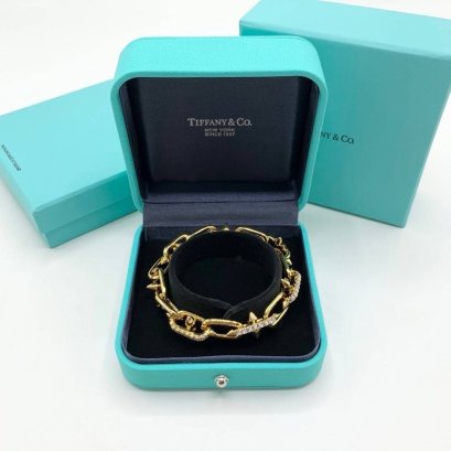 เครื่องประดับ