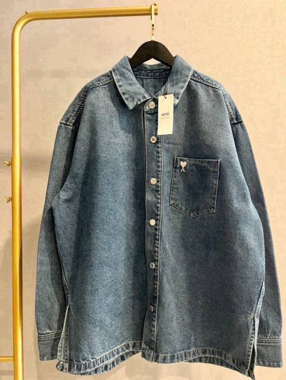 เสื้อแขนยาว