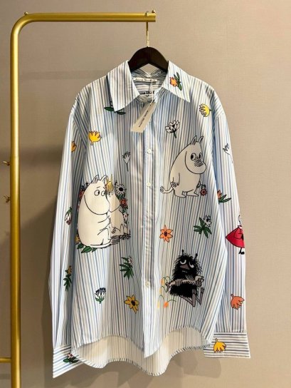 เสื้อแขนยาว