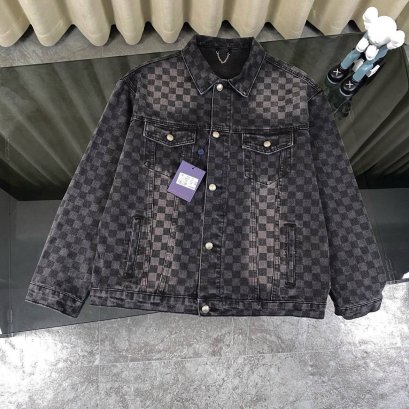 เสื้อแขนยาว