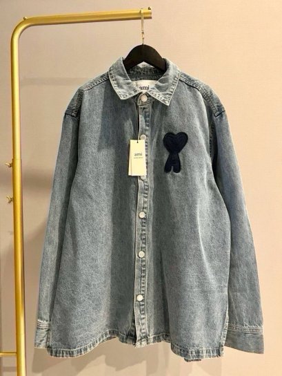 เสื้อแขนยาว