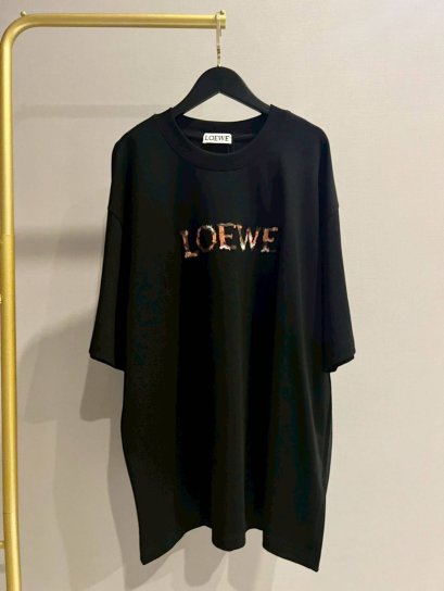 เสื้อแขนสั้น