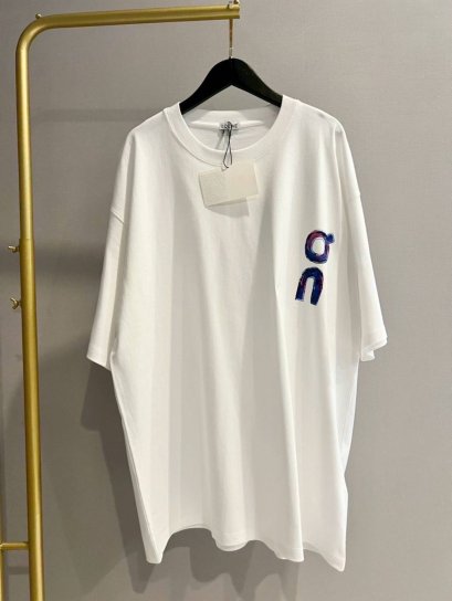 เสื้อแขนสั้น