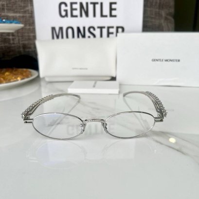 แว่นตากันแดด