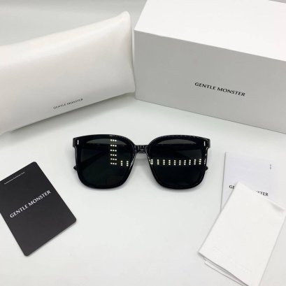 แว่นตากันแดด