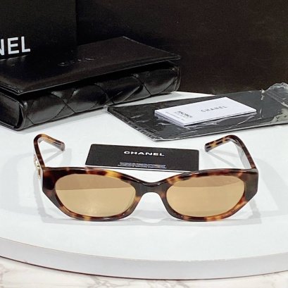 แว่นตากันแดด