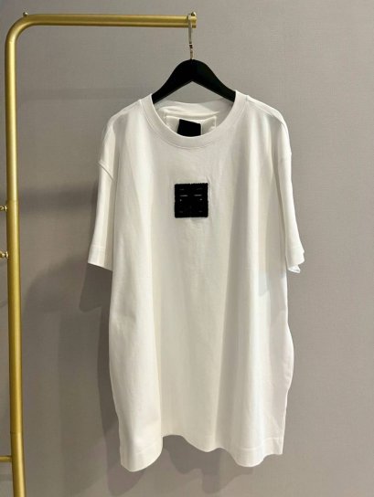 เสื้อแขนสั้น