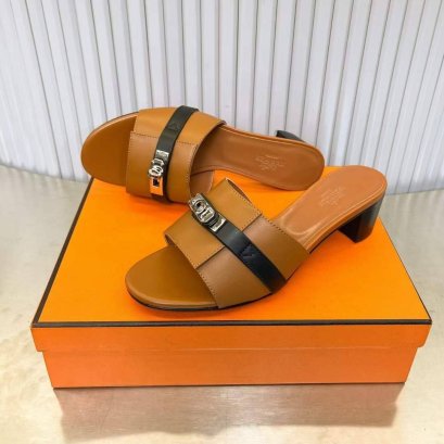 รองเท้า