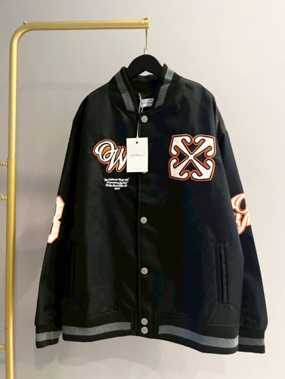 เสื้อแขนยาว