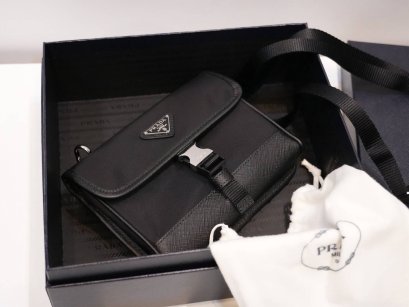 กระเป๋าพร้อมส่ง